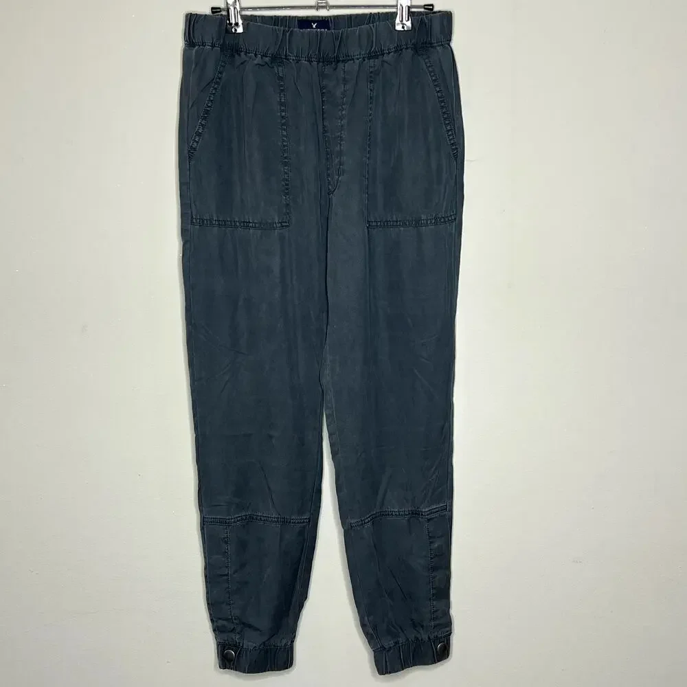 American‎ Eagle Outfitters Grey Elastic Waist Snap Hem Jogger Pants Size Small